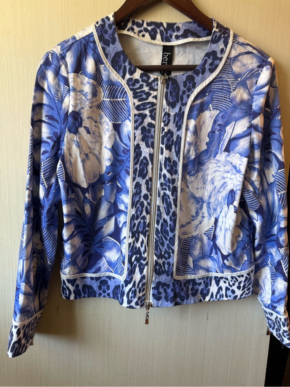 Berek Blue Floral Zip-Front Jacket
